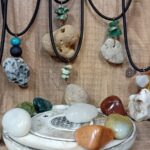 Рачно изработени ѓердани со Хаг камен и кристали