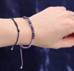 Зодијак кристална свеќа со нараквица од скапоцени камења - Водолија